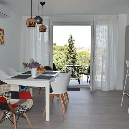 Valkane Apartmán *